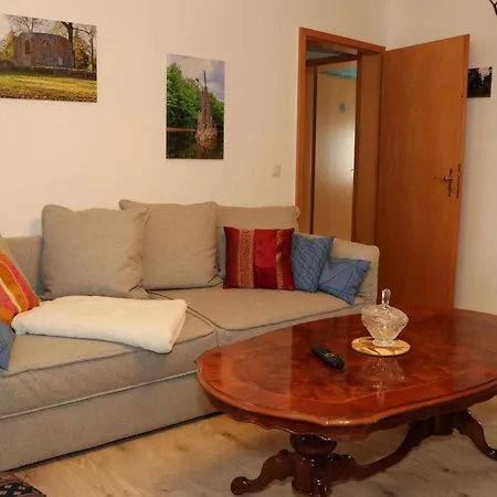 2 Raum Mit Parkplatz Apartment *